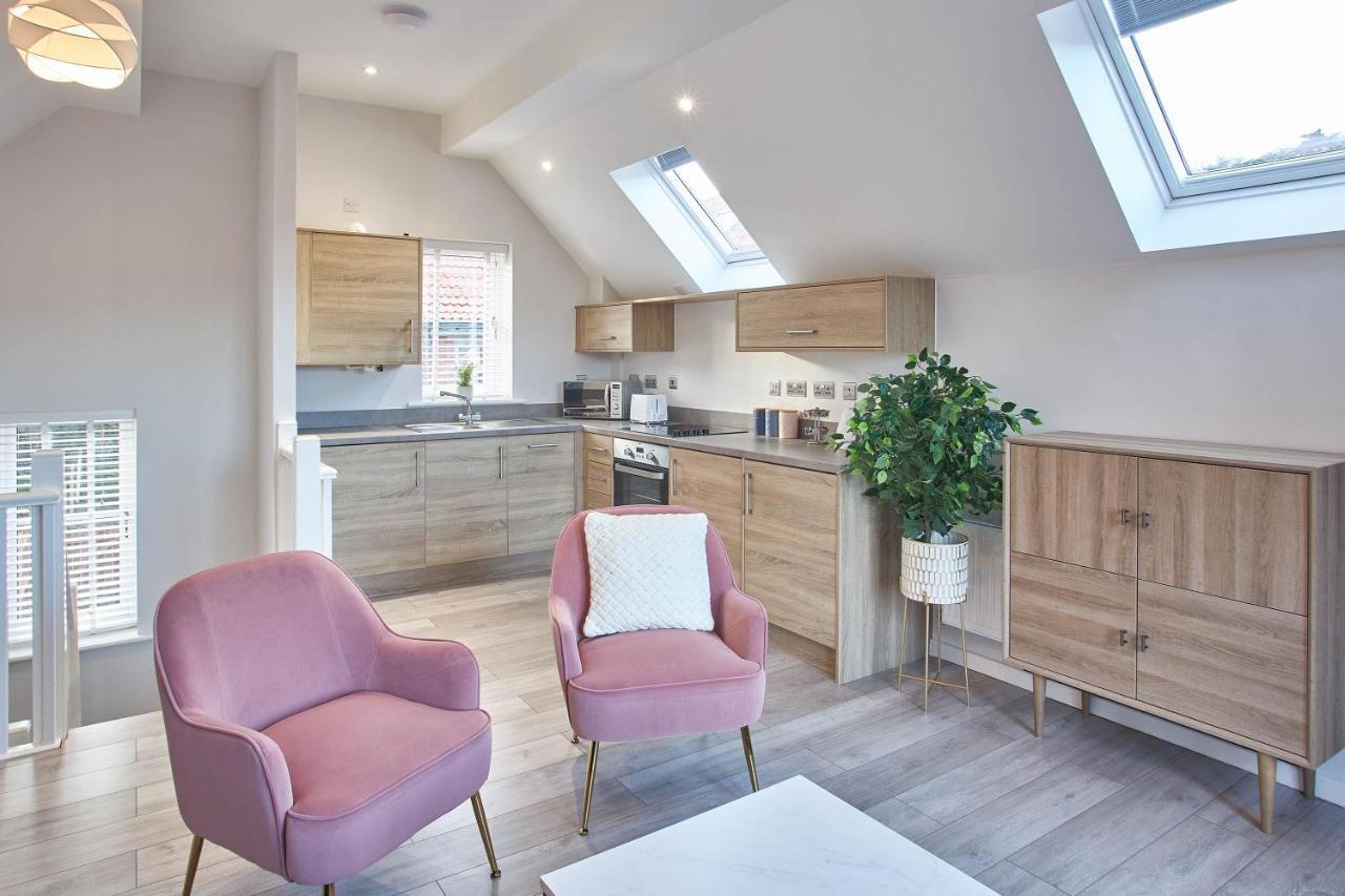 Host & - Guillemot House Holiday home Whitby